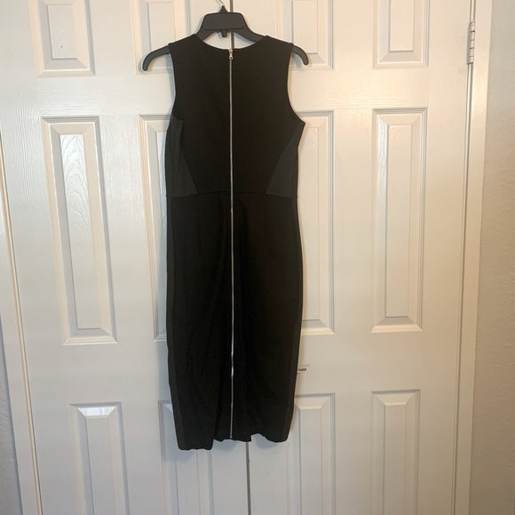 NWT Gap grey, black dress. Size 2 (fits like size 4) - Picture 2 of 3